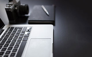 阿森纳对阵中，红牌出现之后的一段时间，节奏被突然拉快又打断逐步显现